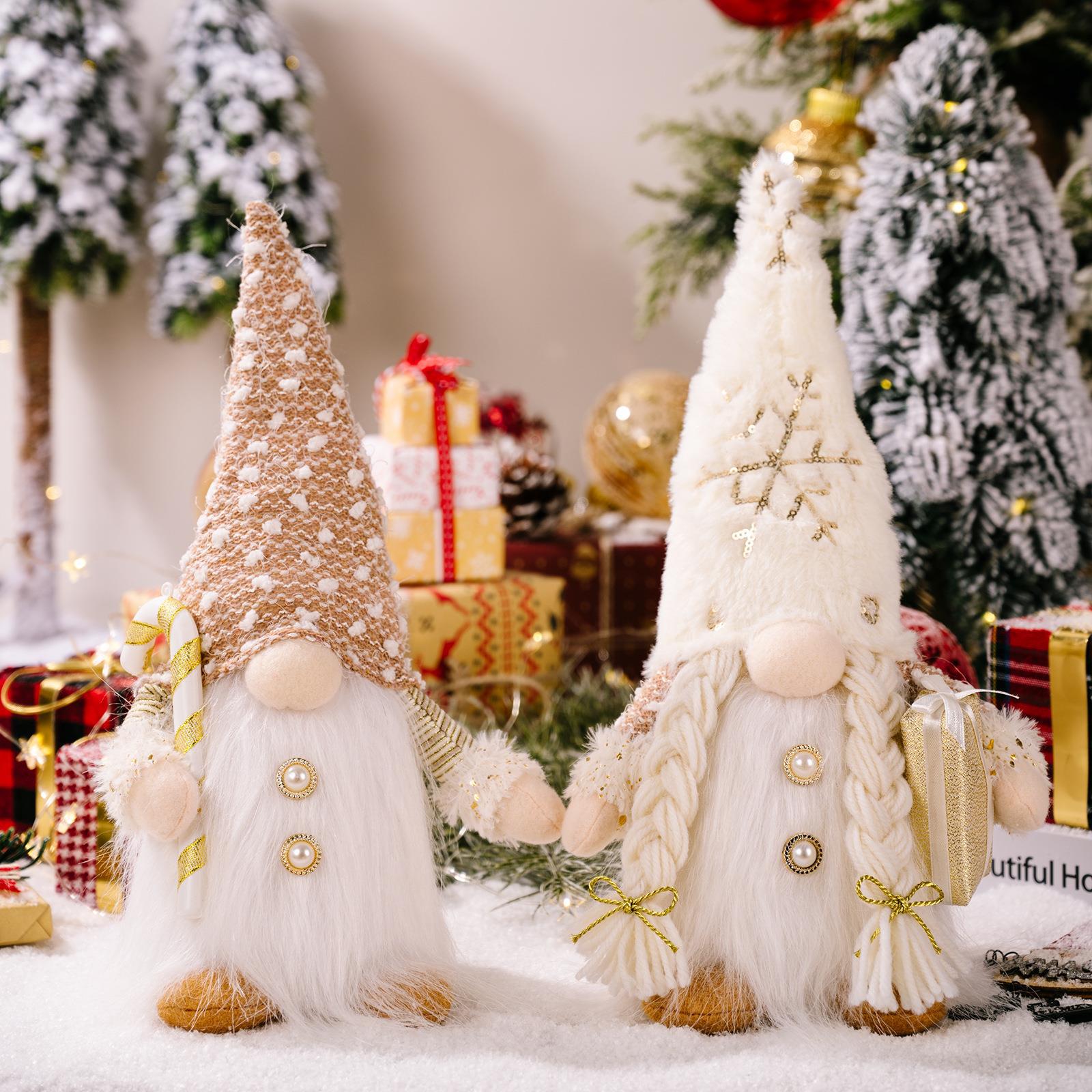 White Christmas Gnomes - ThingsThatMakeSense